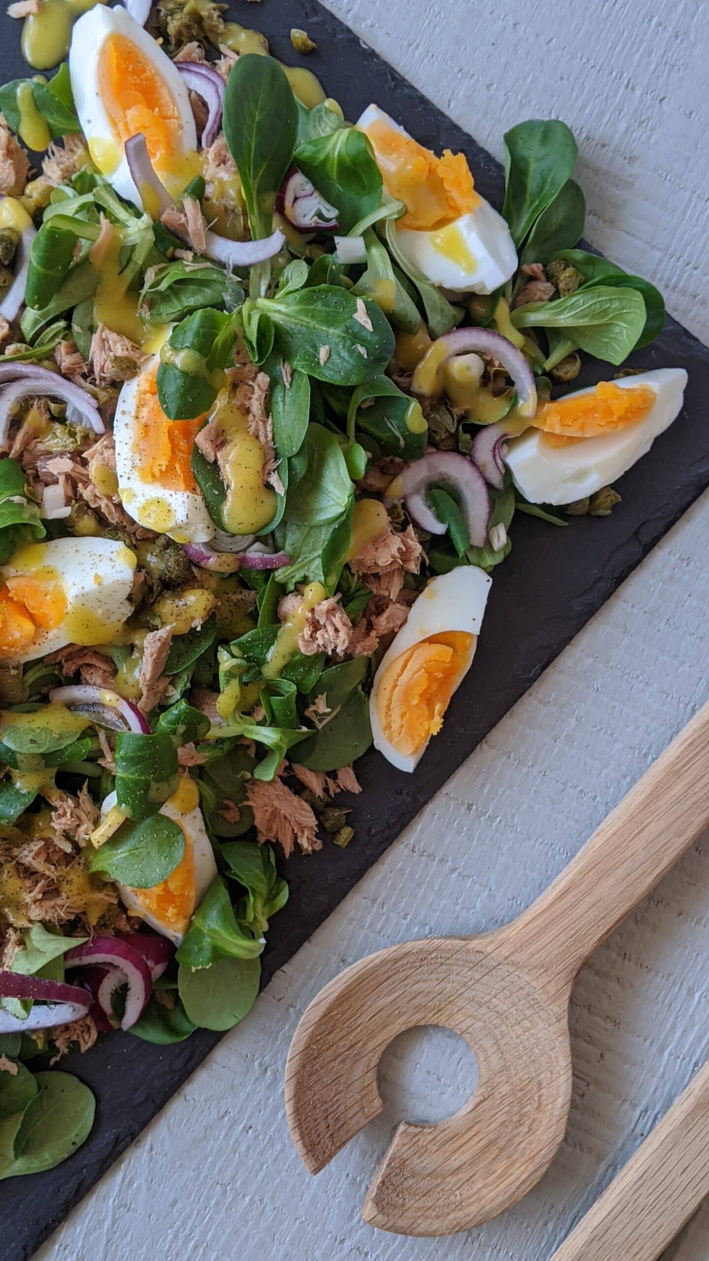 Tun Salat Med Æg, Kapers & Citron Vinaigrette
